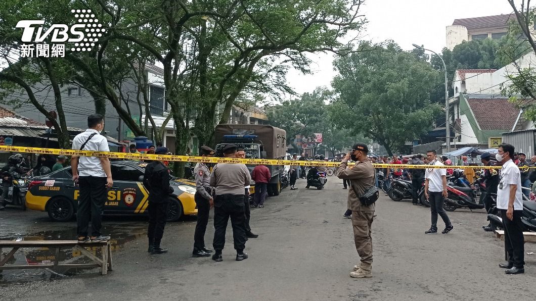 印尼萬隆警局自殺炸彈攻擊 1警罹難10人受傷