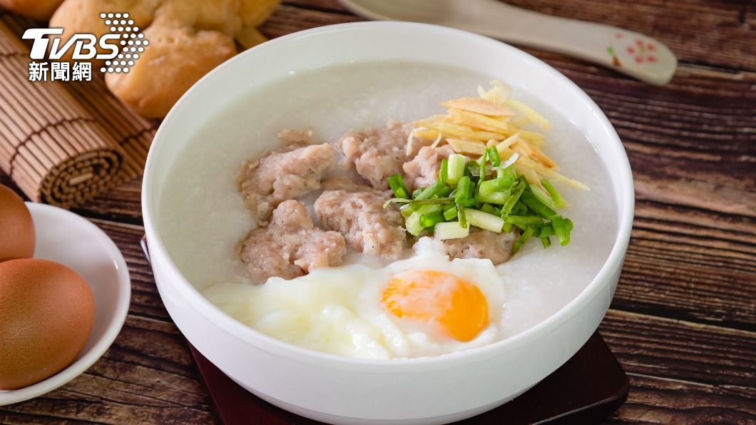 早餐吃粥是許多長輩的習慣。(示意圖/shutterstock達志影像)