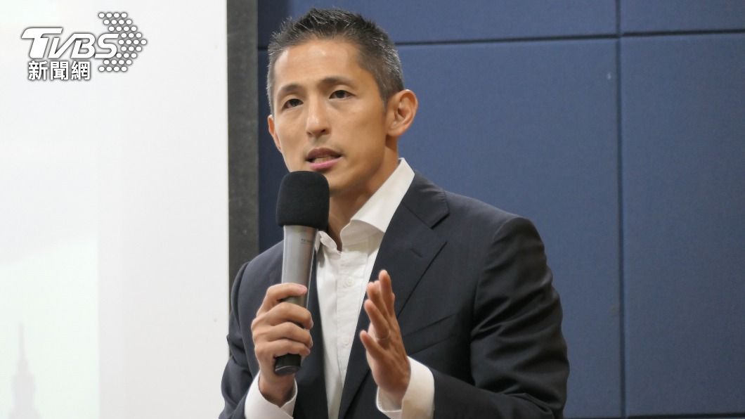 王鴻薇要他跟邱國正討論松機功用 吳怡農這句反問回擊
