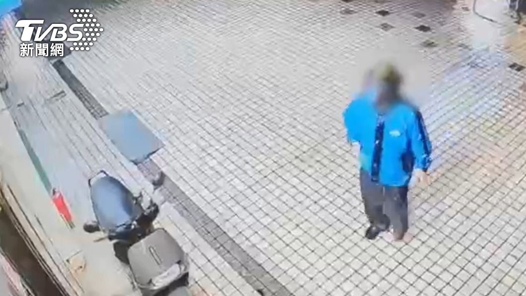 店家監視器拍下謝男的身影。(圖/TVBS)