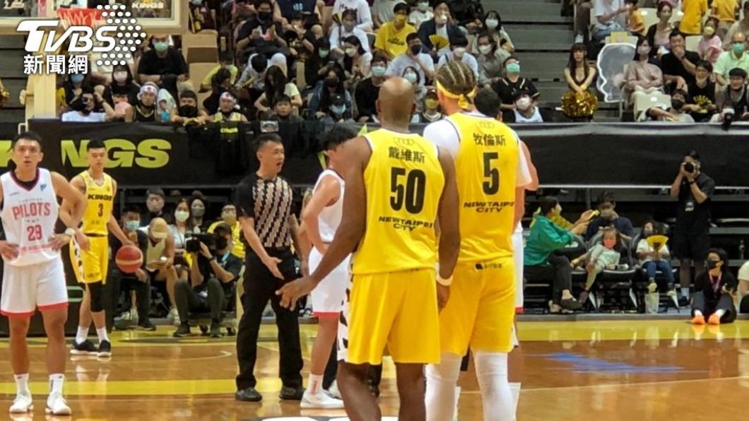 牧倫斯獲單月MVP(圖/TVBS)