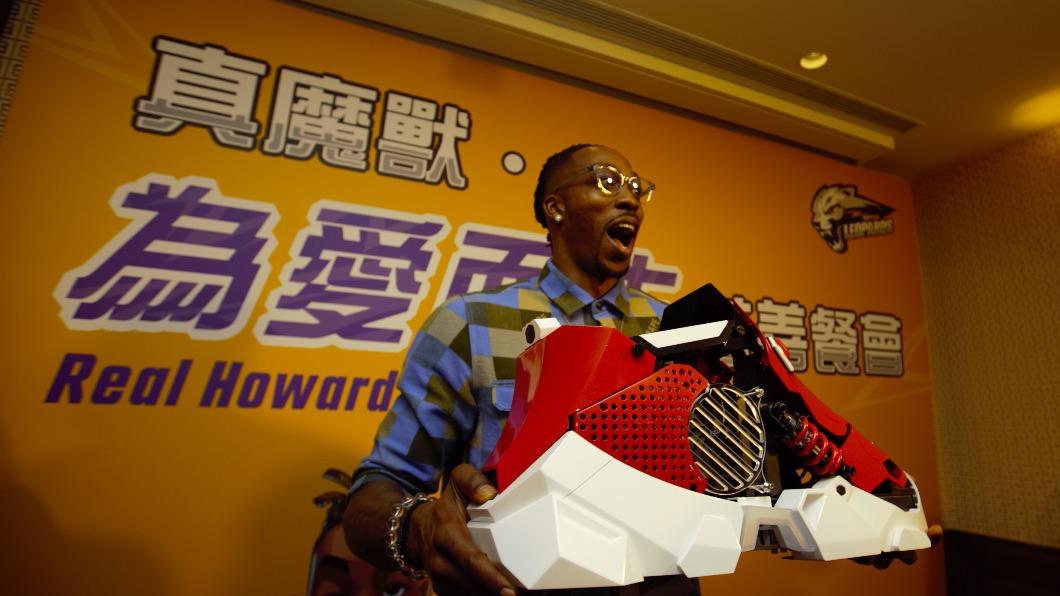 魔獸生日趴超「吸金」!義賣狂拍300萬 全捐慈善團體