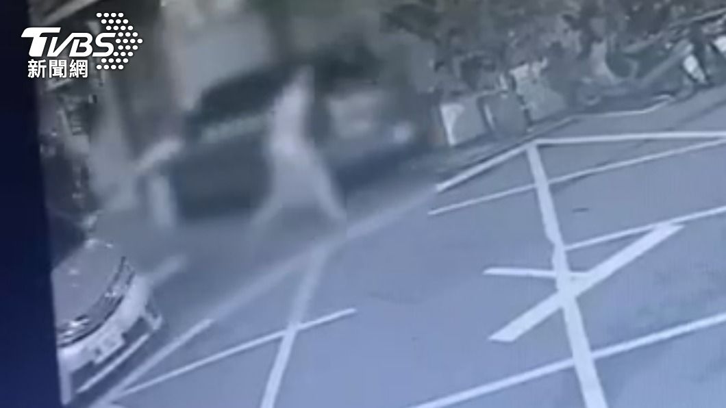 不滿「他」和女友走太近!3莽男帶刀棍擄人失敗慘遭警逮