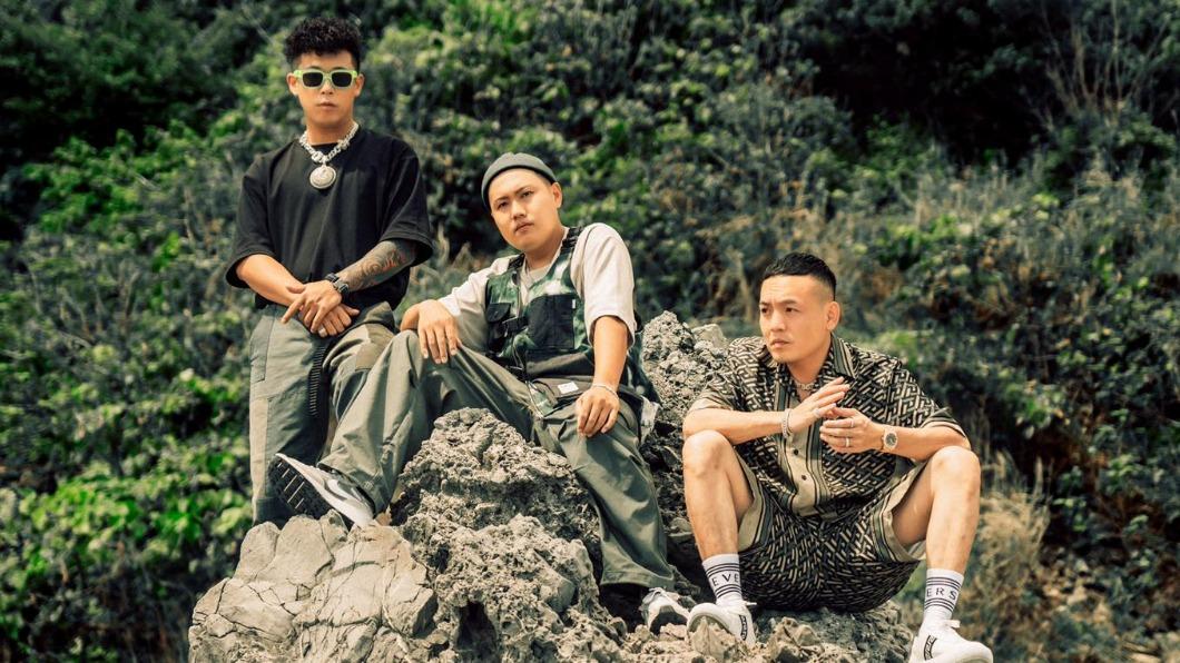 玖壹壹在台擁有高知名度,更有〈9453〉等多首夯曲。(圖/翻攝自玖壹壹臉書)