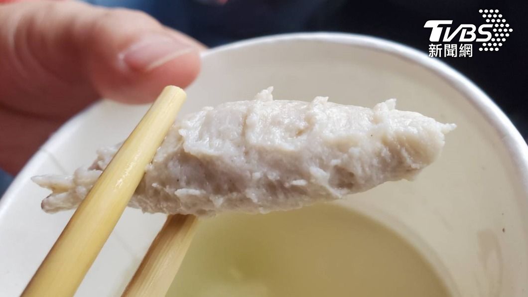 掌紋這麼清楚!! 網笑答:快查誰殺了虱目魚。