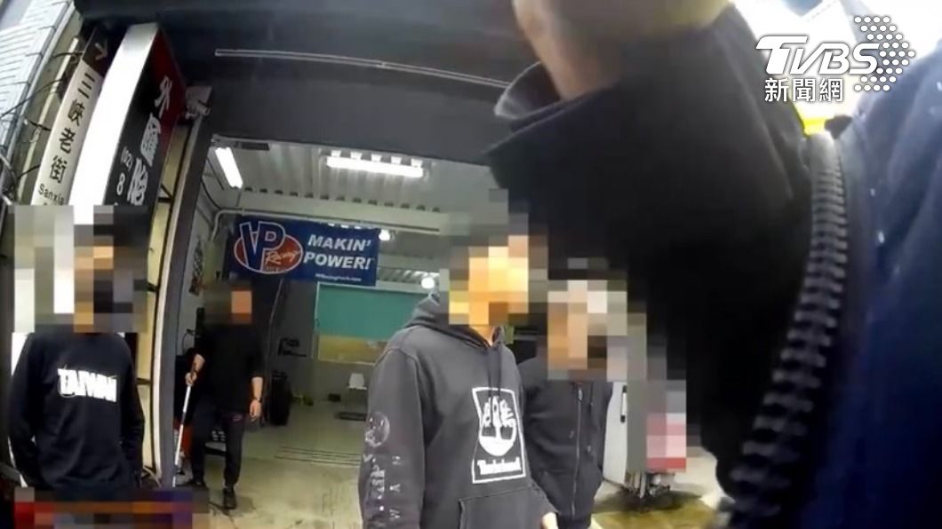 六名人頭戶販售存簿給詐騙集團,沒拿到報酬因此擄走收簿手陳姓男子。(圖/TVBS)