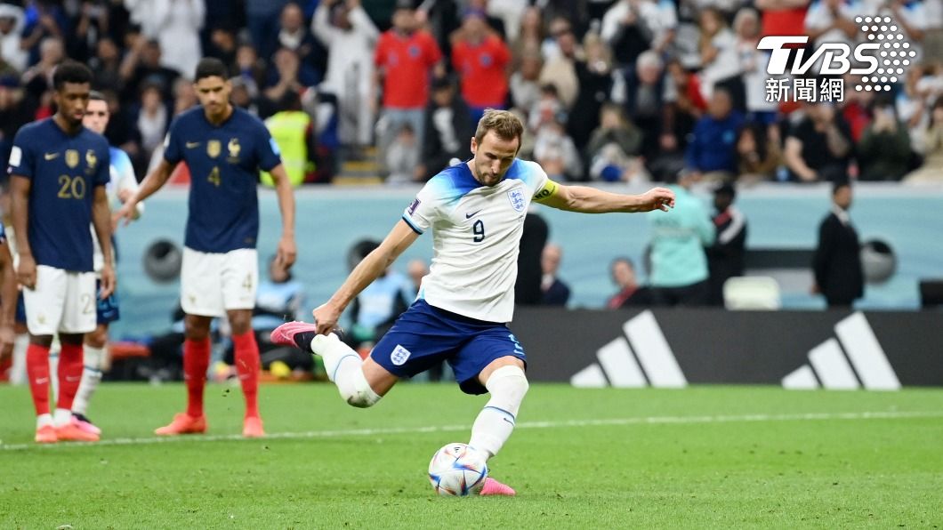 英國前鋒凱恩(Harry Kane)12碼罰球進球,成功追平比數。(圖/達志影像路透)
