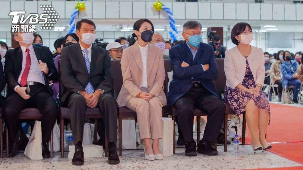 赴竹中百年校慶 柯文哲指在母校學到堅持等3精神