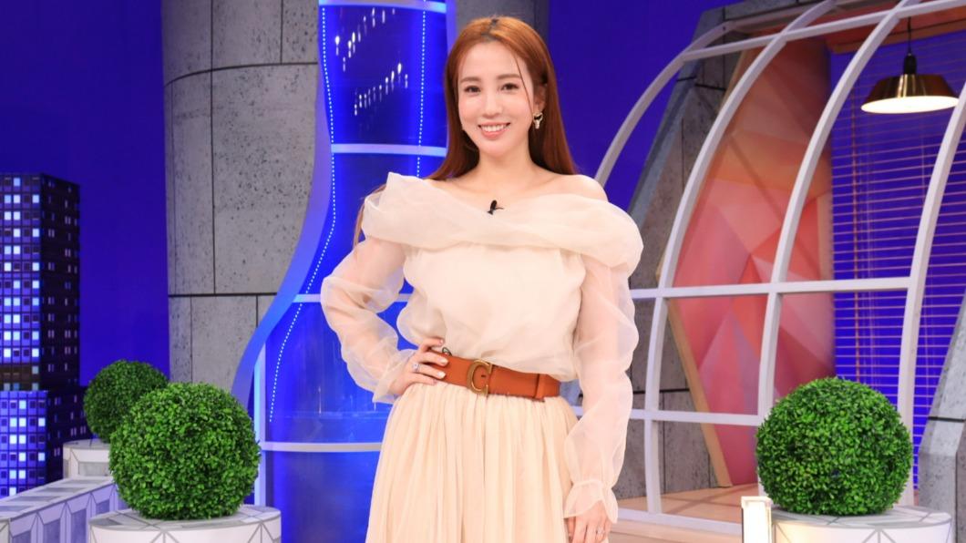 愛雅已升格人妻。(圖/衛視中文台提供)