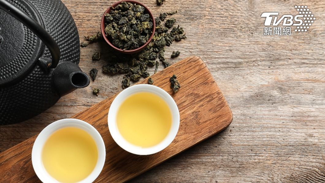 烏龍茶能清除體內積熱。(示意圖/shutterstock達志影像)