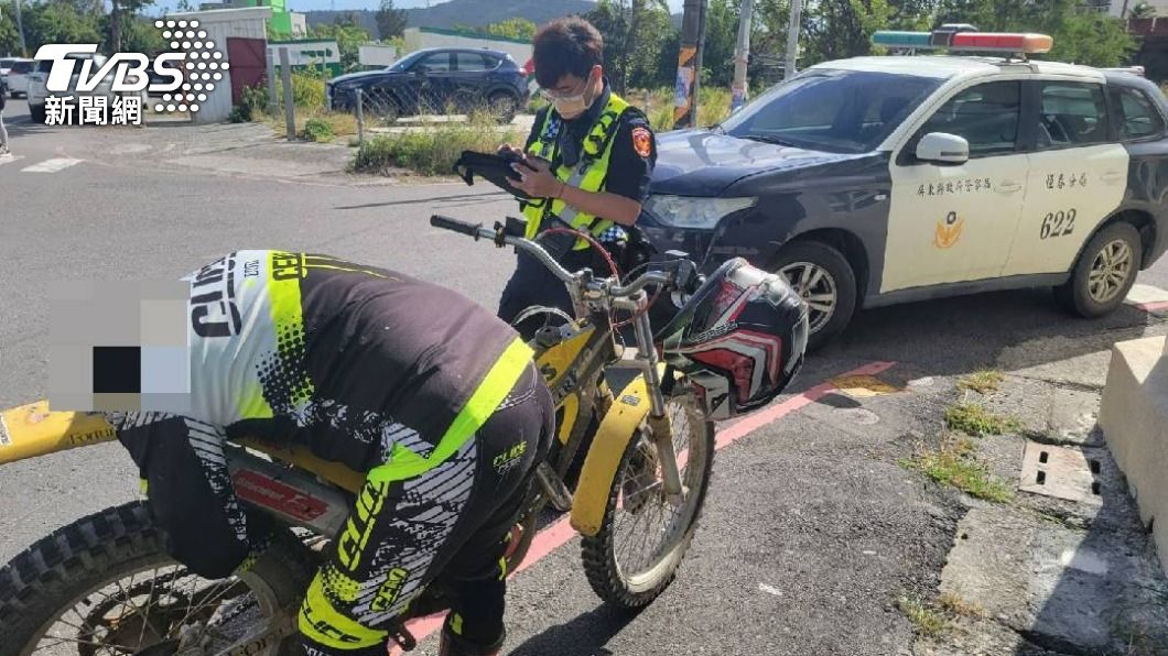 恆春越野車拉轉、翹孤輪 警曝滿足「這條件」就不罰