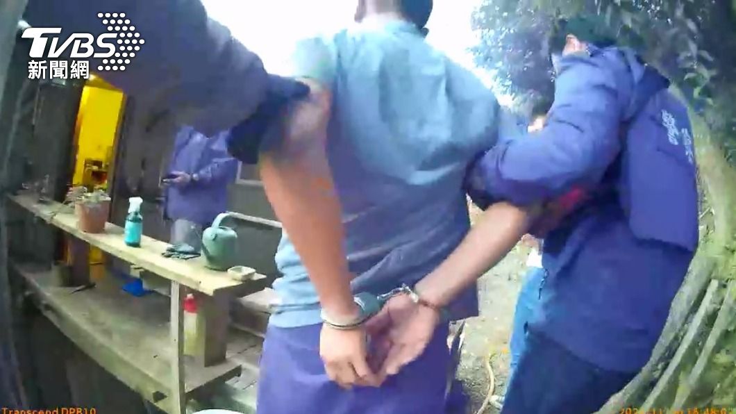 不想入獄!六合彩組頭「擁槍躲山區」裝一堆監視器仍遭逮