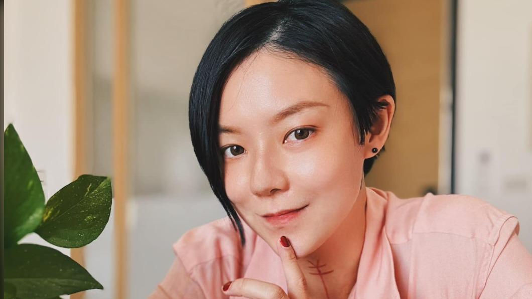 歐陽靖離婚!掰了2年日籍老公 譚艾珍淚擁女婿:我是你永遠的媽