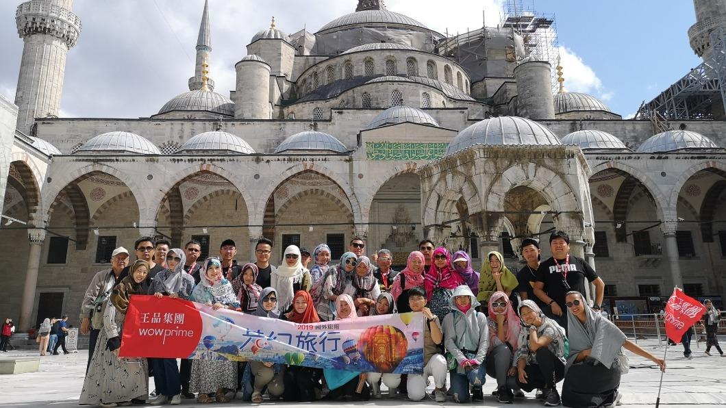 王品2023年重啟「同仁國外旅遊」，並提高同仁補助至19,000元。（圖／王品提供）