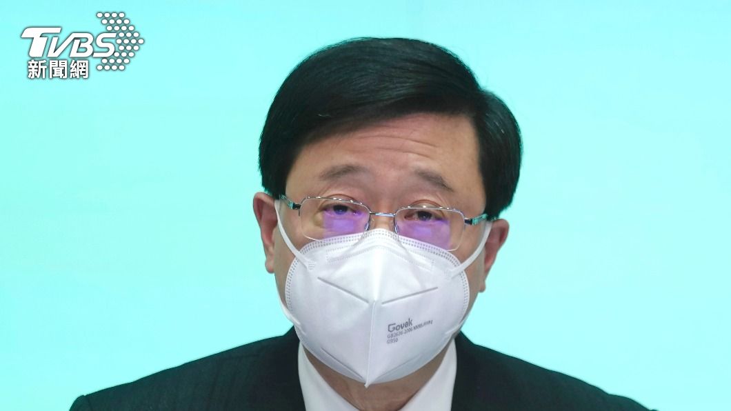 鬆綁防疫！香港明起停掃安心出行、取消黃碼　入境者可進餐廳