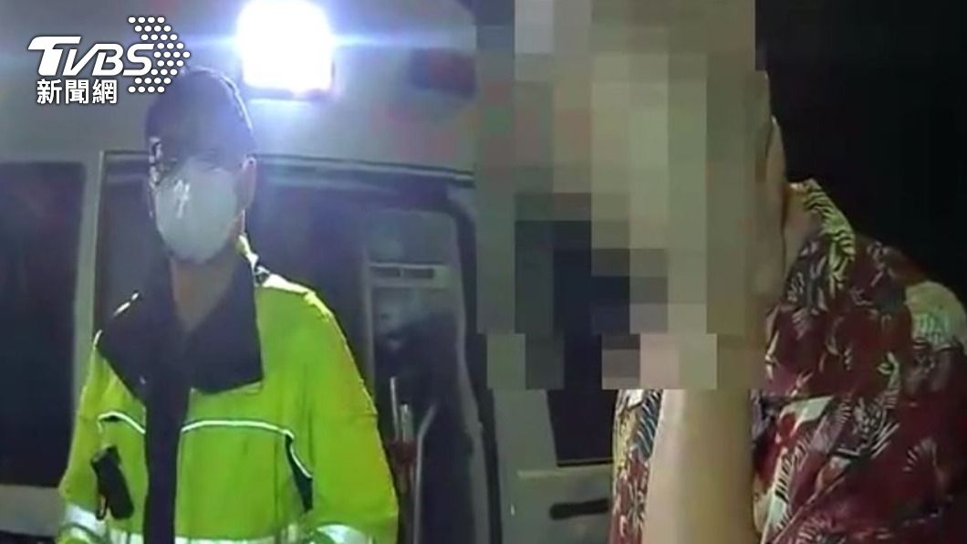 就跟妳說了放手!不滿女友和前任噓寒問暖 2男談判開打