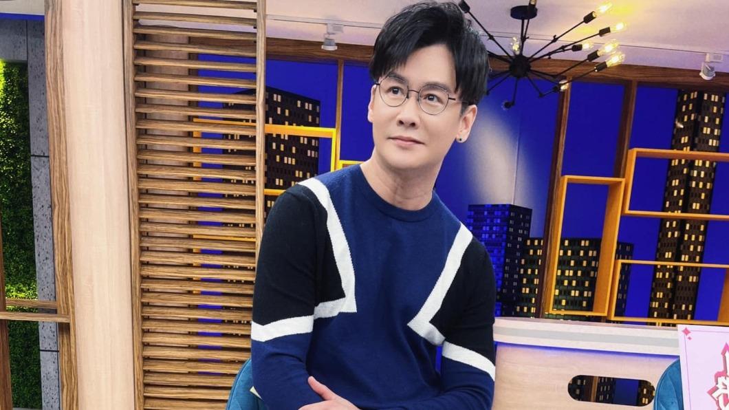 本土劇男神沈世朋發現有「巴瑞特氏症」。（圖／翻攝沈世朋臉書）