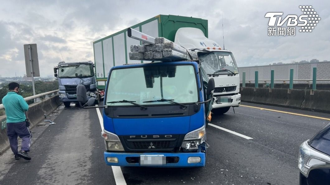 台66線5車連環撞!又是「這原因」釀禍 西向一度封閉
