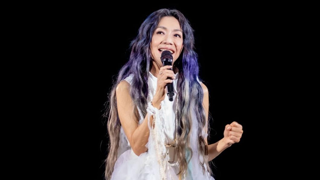 萬芳的台北小巨蛋演唱會叫好叫座，本週六將和許富凱在新竹合體演出。（圖／翻攝自何樂音樂臉書）