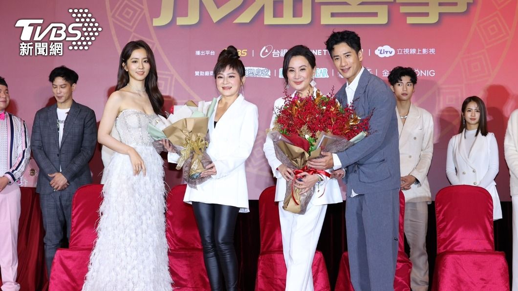 陳亞蘭羞喊「皇帝威嚴沒了」!奪27歲劉育仁初吻 遭虧:吸取龍氣