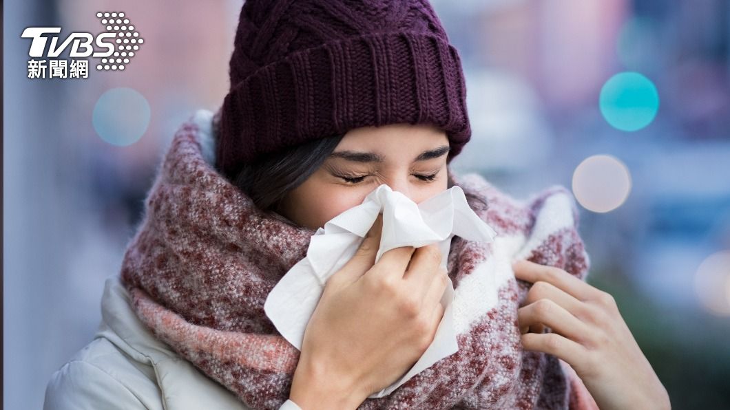 秋冬不好過！病毒細菌恐雙重夾擊　醫：「免疫負債」還沒完
