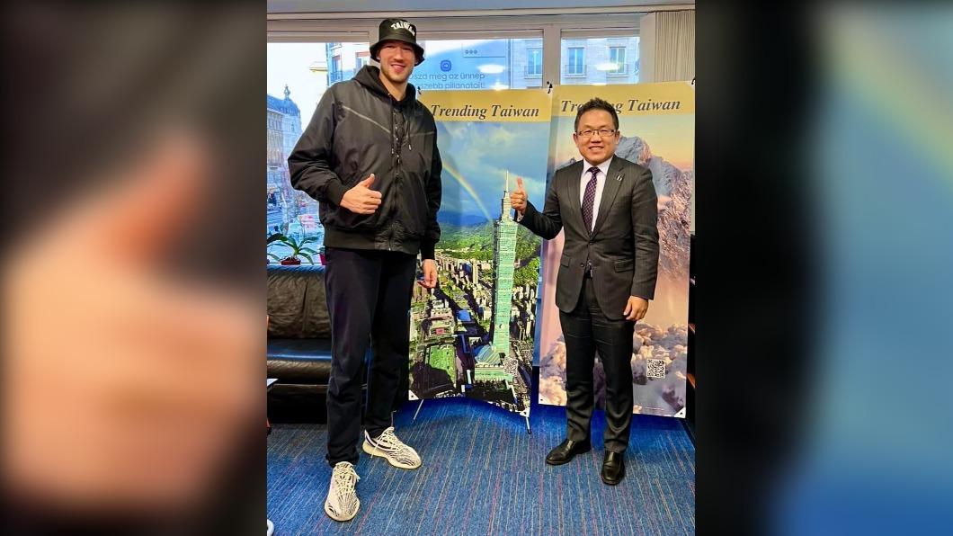 仍然不是林書豪!「烏克蘭魔獸」擁NBA資歷降臨台灣