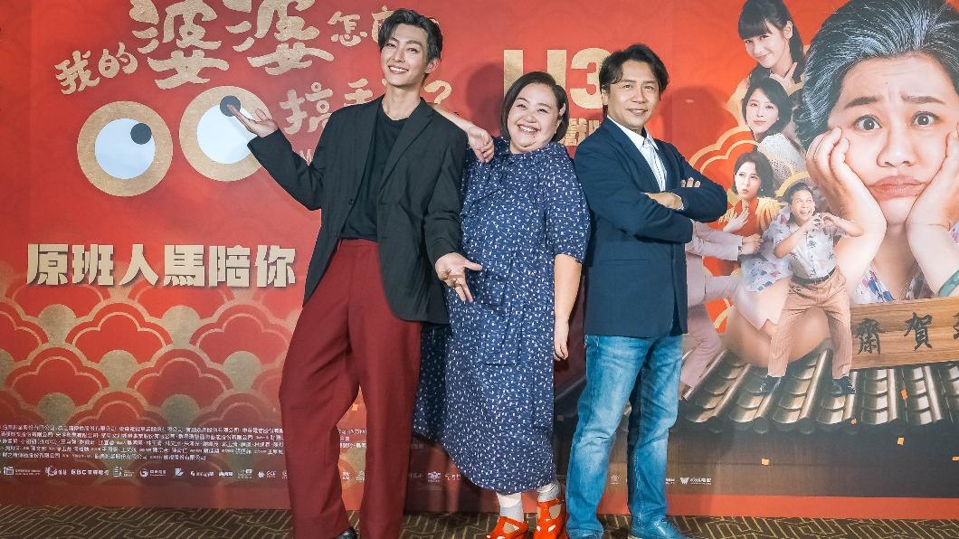 八點檔男星搭高鐵!遭婆媽粉絲掀帽要簽名 下秒一句話尷尬了