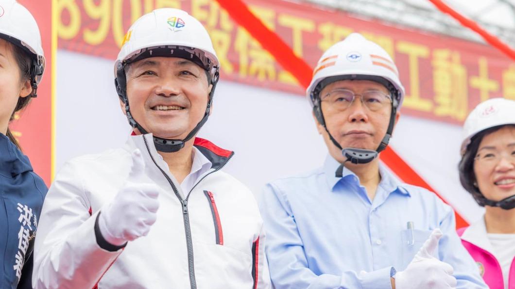 郭正亮分析,柯文哲雖可助攻侯友宜,但藍白合成真機率偏低。(圖/翻攝自侯友宜臉書)