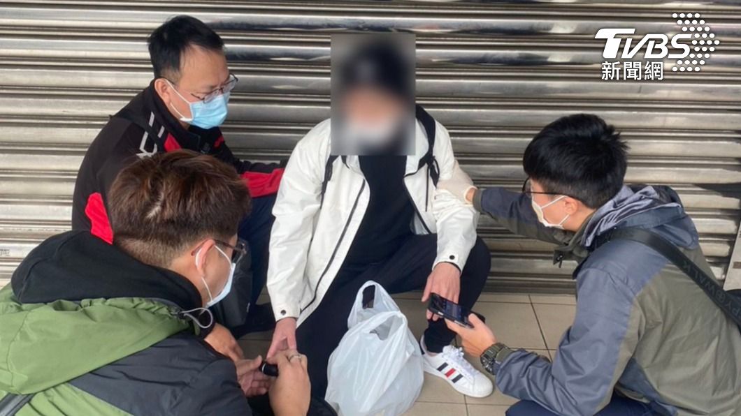 罄竹難書！警埋伏逮詐欺通緝犯　搜出毒品還是詐團取簿手