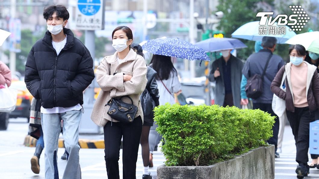 今晨3.9度!全台18縣市急凍 週四起2波變天時間點曝