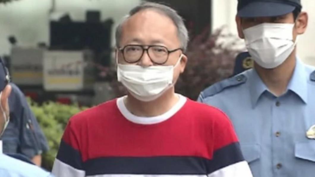 八旬父如廁要幫忙　啃老男顧看卡通不耐竟勒斃父母藏屍冰箱