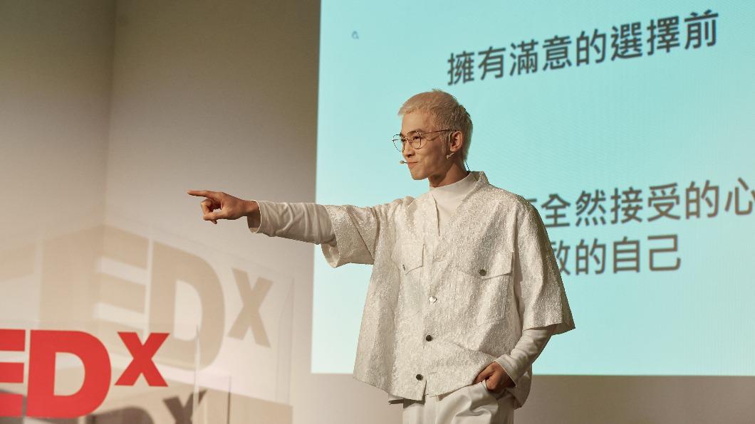 小樂因父母離婚留下陰影。（圖／TEDxNeiHu提供）