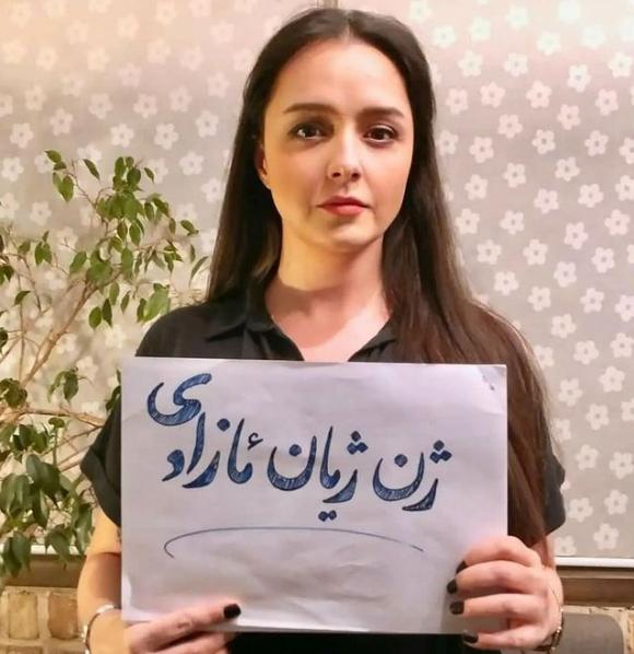 伊朗當地知名女演員阿莉多絲蒂(Taraneh Alidoosti)。(圖/翻攝自taranehalidoosti_ava IG)