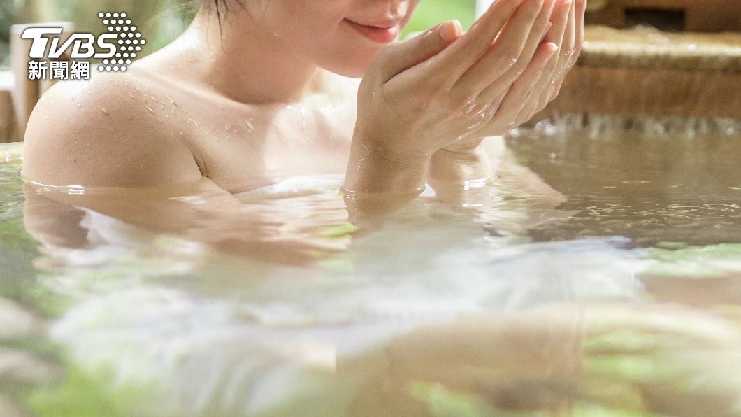 洗熱水澡「可舒緩5症狀」 研究驚曝:中風機率降低