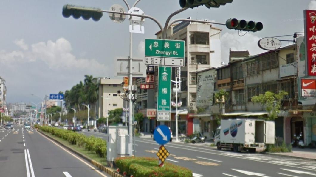 坊間流傳,嘉義之所以不利於男性候選人,全因「垂楊路」所致。(圖/翻攝自Google Map)