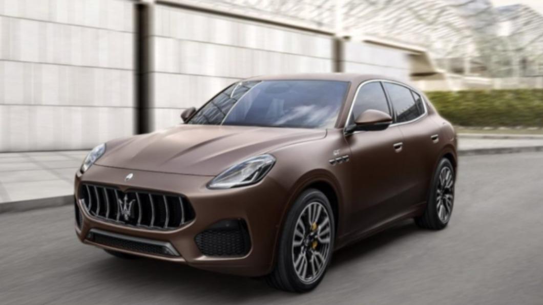 Grecale外觀改搭Modena車型徽飾。(圖/翻攝自Maserati)