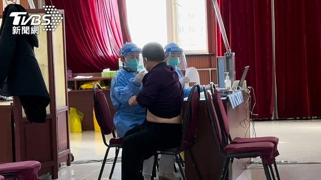 質疑效力差和副作用 《路透》：許多中國人不願打國產疫苗