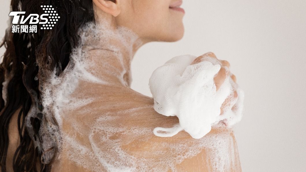 使用非洗面乳產品洗臉恐刺激肌膚。(示意圖/shutterstock達志影像)