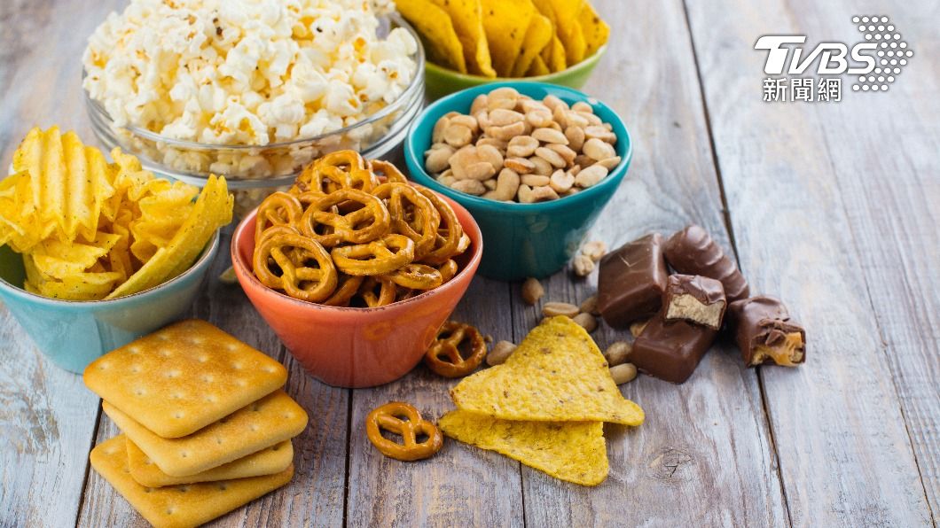 糖尿病患者應節制零食點心攝取量。（示意圖／shutterstock達志影像）