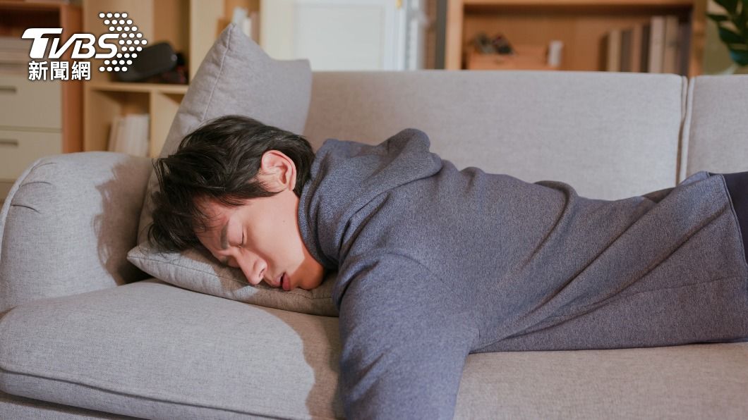 網友抱怨退租的室友仍會跑回來洗澡、睡覺。（示意圖，非當事人／shutterstock達志影像）