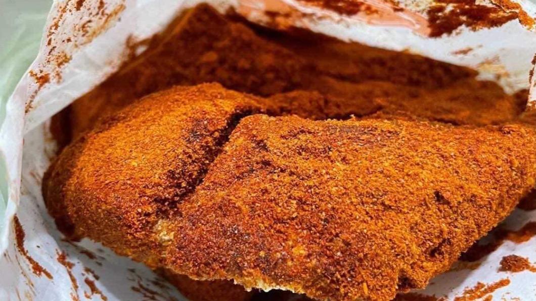 加爆!她點「大辣雞排」驚見這畫面 網喊:這個買到卯死