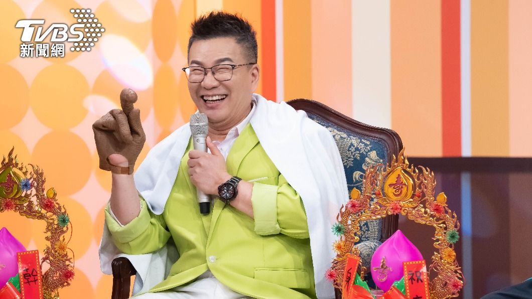 沈玉琳55歲生日Melody暖送巨型氣球 籃籃苦練表演遭虧不吉利