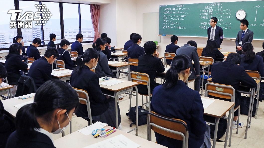 日本公立小學生的年平均補習花費是19210新台幣,公立中學生更達59220新台幣。(圖/達志影像美聯社)