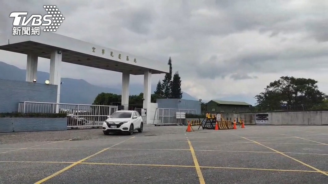 民航機誤闖佳山基地!空軍遭疑「狀況外」 曝過程:已展開調查