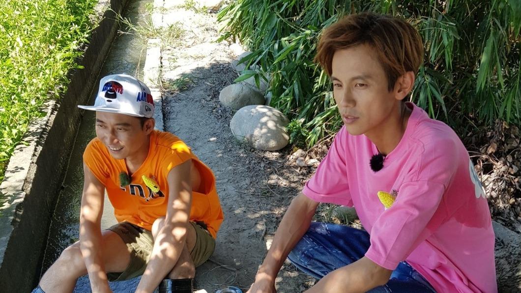 浩角翔起錄影爆意外!遭5平頭男「圍堵帶走」阿翔崩潰:麻煩了