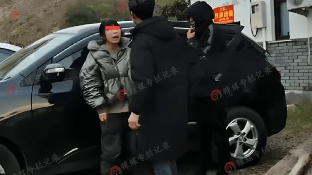車內幽會小王被尪抓包 妻辯「貼補家用」真相曝網支持