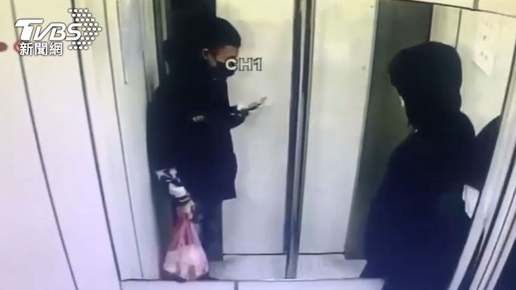 兩名少年受人教唆犯案。（圖／TVBS）