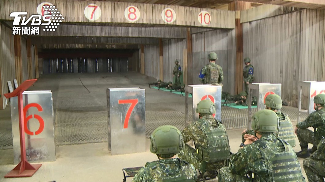 義務役延長為一年確定了。(圖/TVBS)
