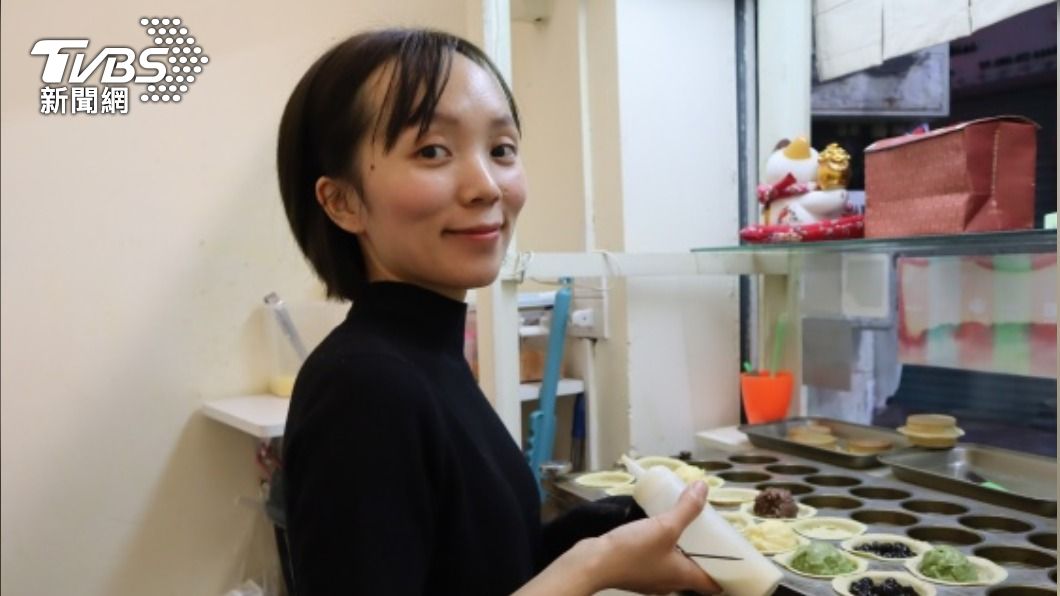 越生妙譯車輪餅 越南鄉民爭搶朝聖台灣幽浮烤餅