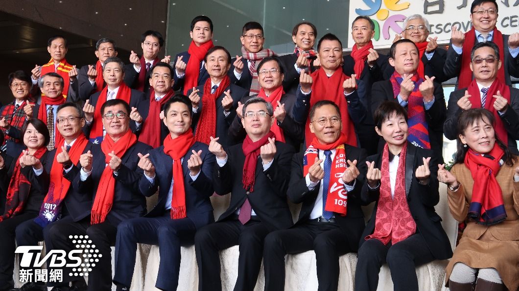 蔣市府團隊正式亮相　挨轟落跑的副手林奕華未現身